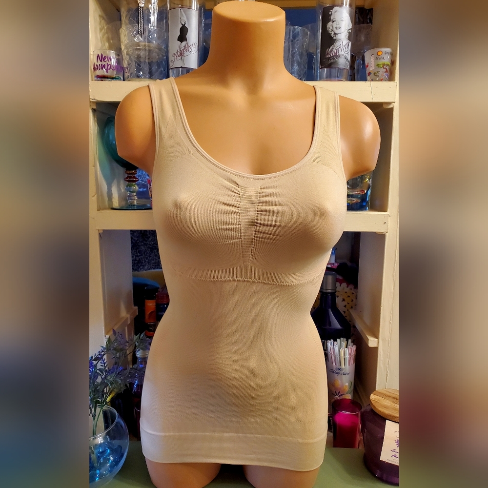 Woman Ocean Classic Shapewear Cami Small Beige Nude NWT